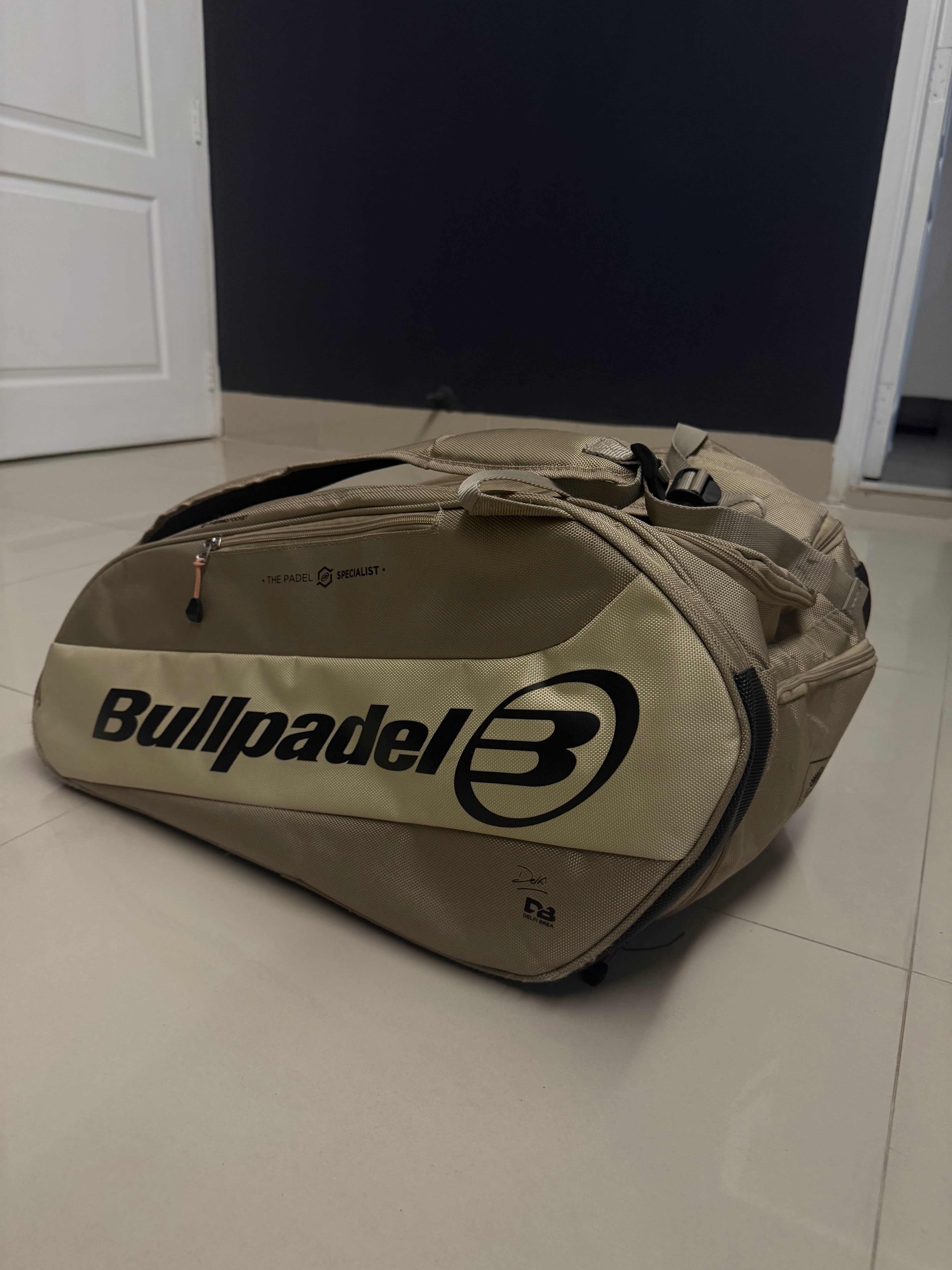 Bullpadel BPP 25001 Vertex Sand 2025 Padel Bag – Pre Owned