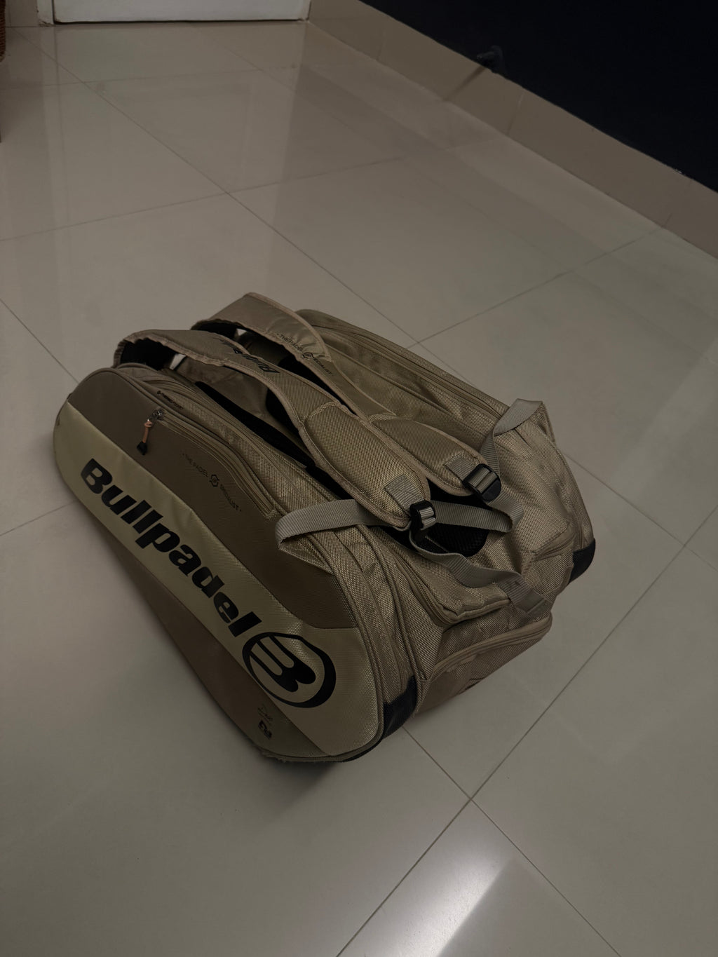 Bullpadel BPP 25001 Vertex Sand 2025 Padel Bag – Pre Owned